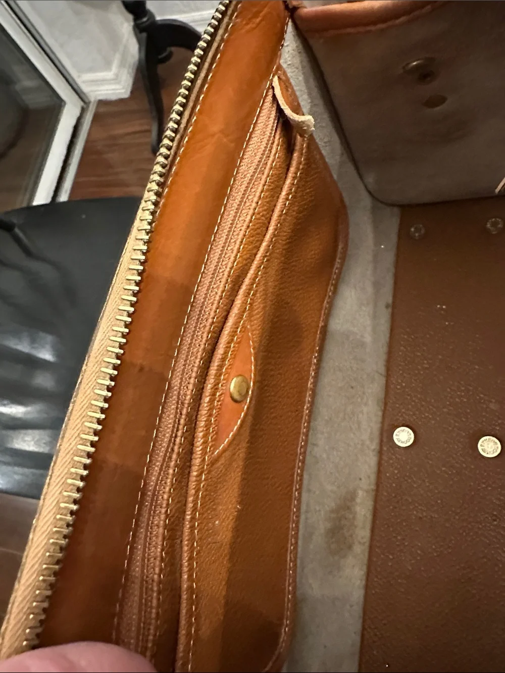 Dooney & Bourke Cream and Tan Leather Crossbody Bag - Picture 10 of 14